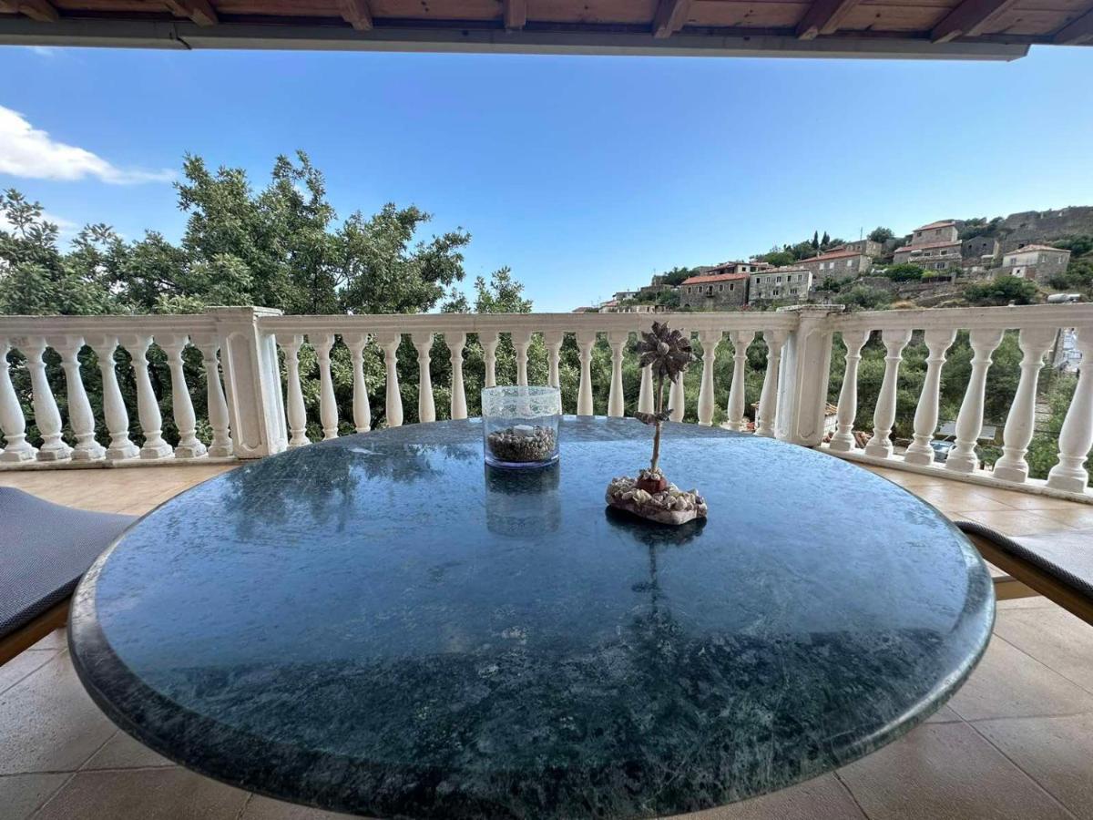 Villa Vista Himare Exteriör bild