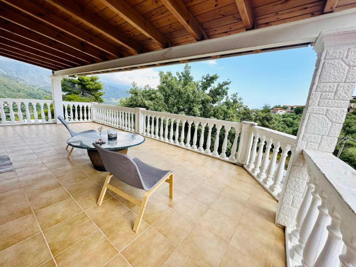 Villa Vista Himare Exteriör bild