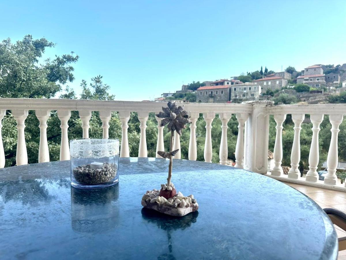 Villa Vista Himare Exteriör bild
