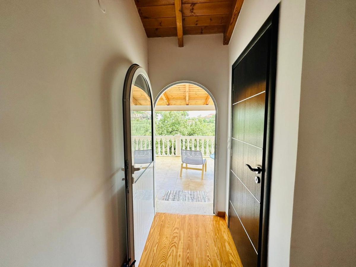 Villa Vista Himare Exteriör bild