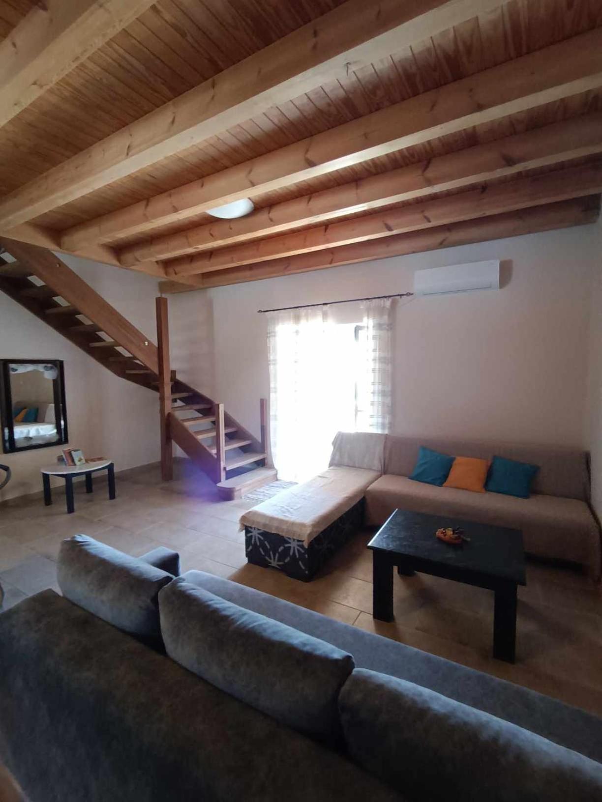 Villa Vista Himare Exteriör bild